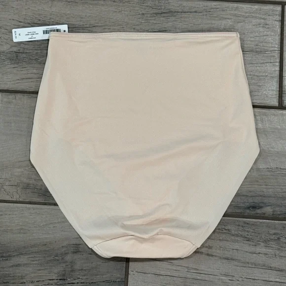 SOMA| VANISHING TUMMY|High-Waist Brief Panty with Lace-Medium-4 pairs(LOT) - Picture 6 of 10